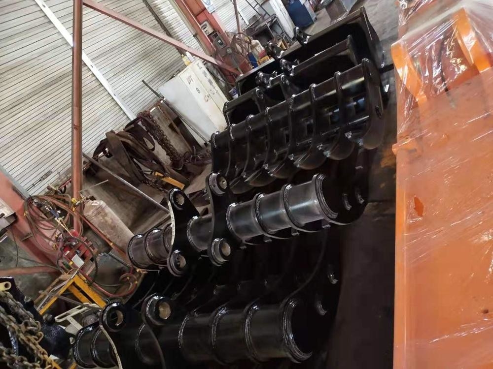 ติดตั้งง่าย Excavator Brush Rake, Excavator Stick Rake สำหรับการล้างที่ดิน