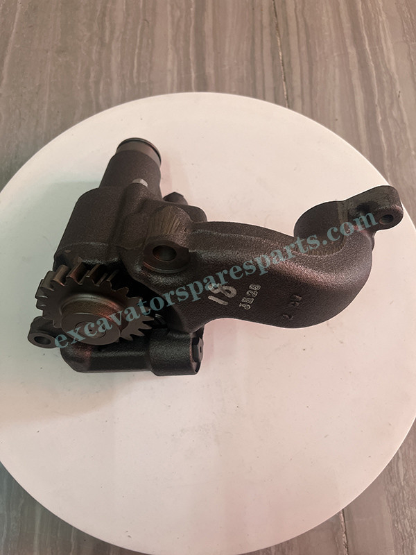 PC400-6 PC650-8 6D140 ปั้มน้ำมันรถขุด 6261-51-2000 วัสดุเหล็ก